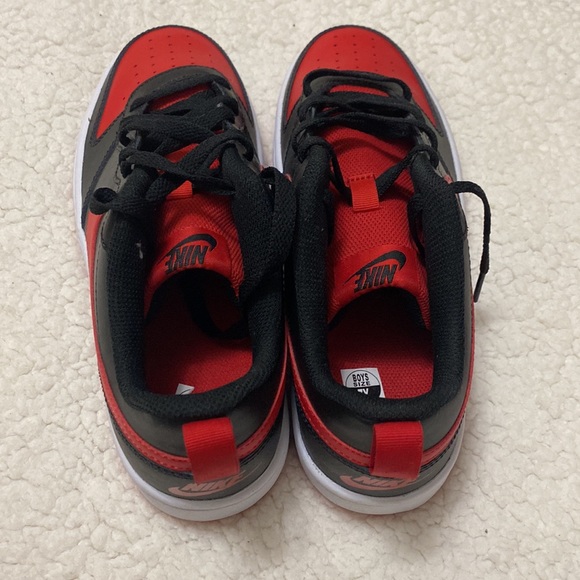 Nike boys Red and Black shoes - Picture 2 of 8